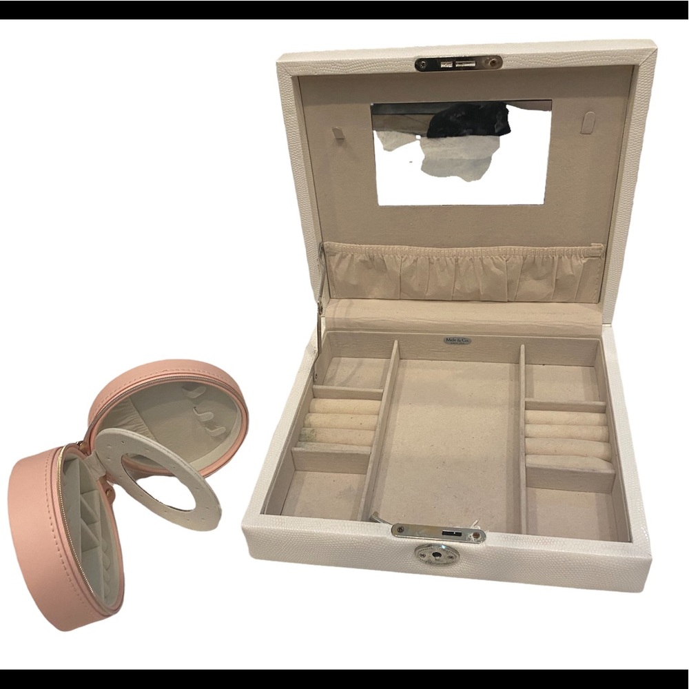 2 piece Jewelry case set Mele & Co. Evie Jewelry Case plus travel jewelry case